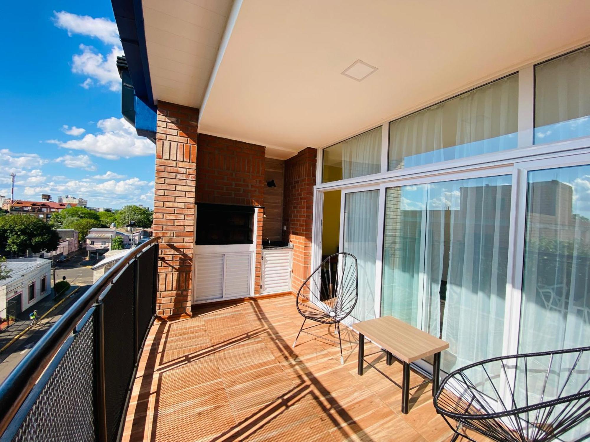 Amplio Y Calido Con Parrilla En El Balcon Apartment Posadas Exterior photo